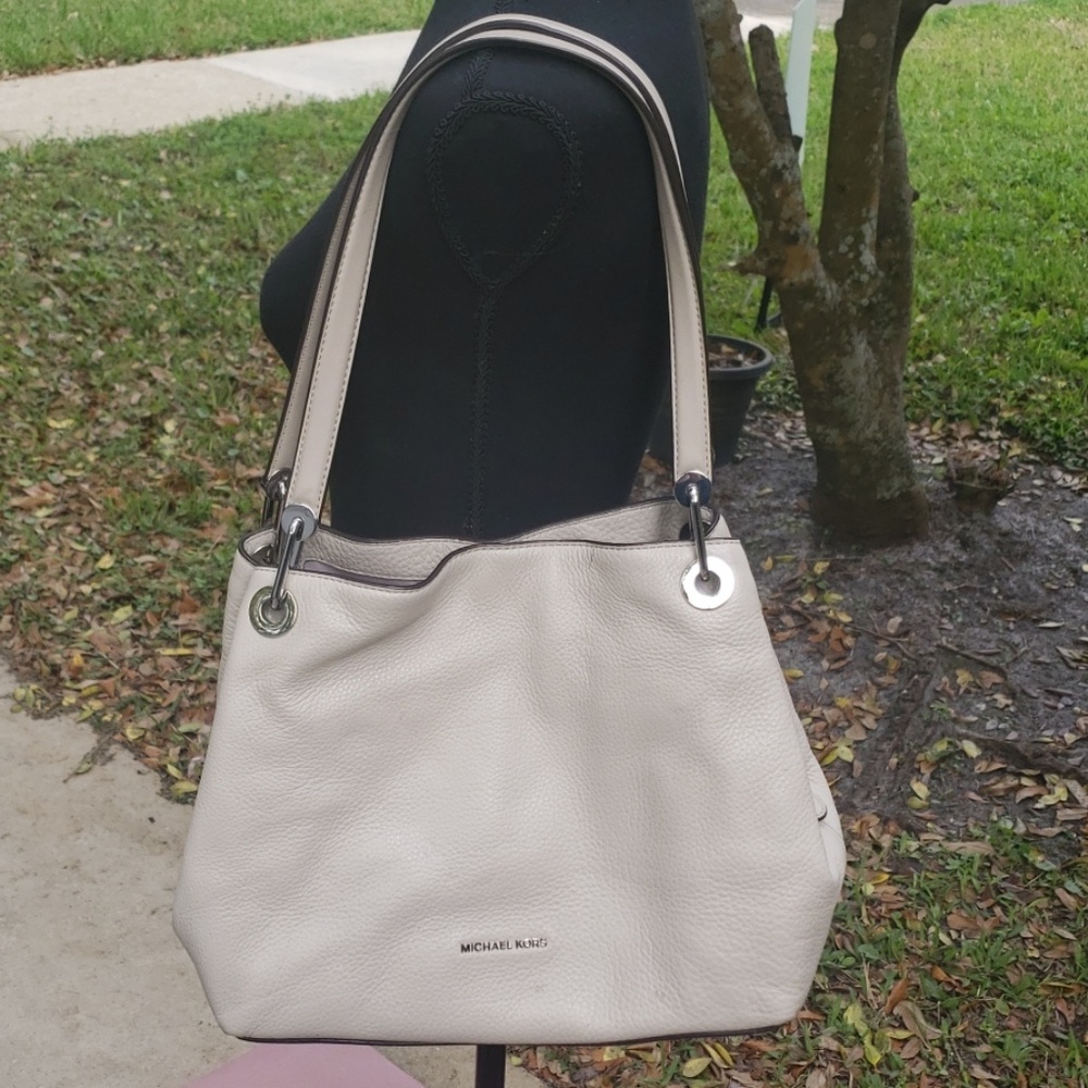 Michael Kors Cream Taupe Shoulder Bag with Silver